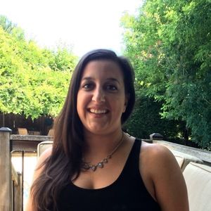 Meet your Posher, Alexis